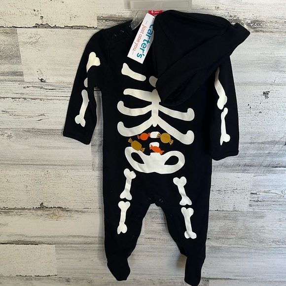 Carter’s Baby Skeleton Sleep and Play Footsie & Hat Size 6 Months NEW - Picture 1 of 4